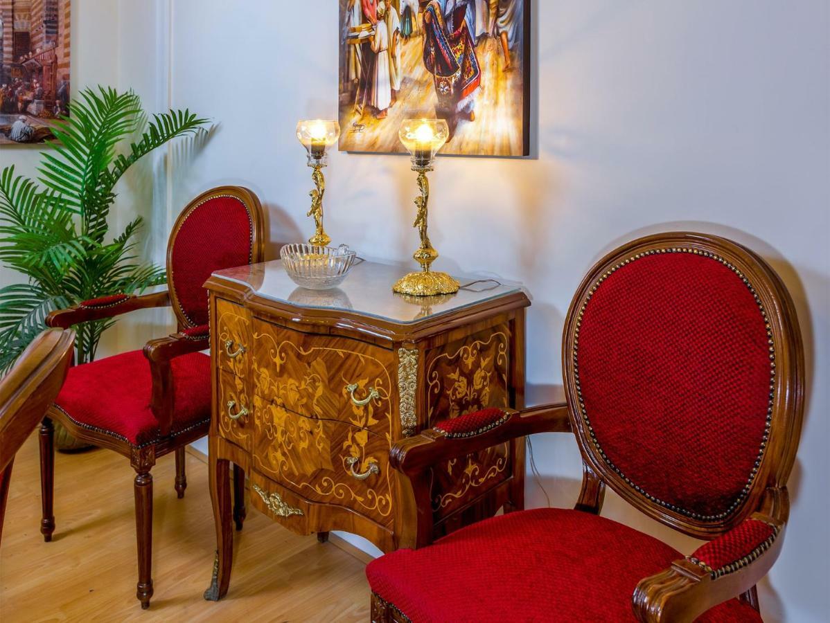 Apartment Royal Down Town In